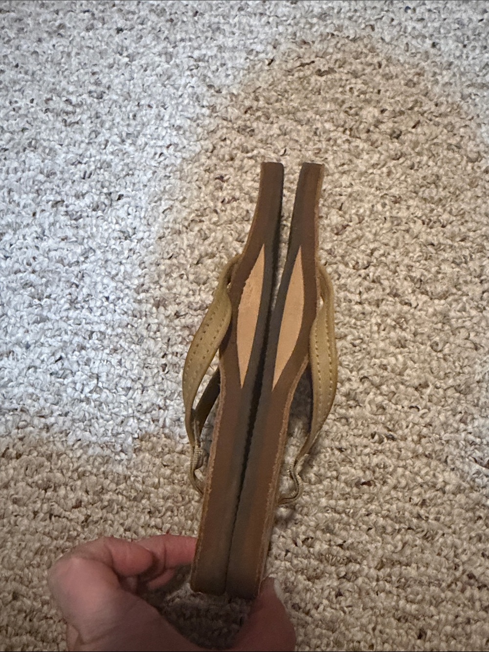 Rainbow Women’s Tan Leather Flip Flop Sandals - Picture 2 of 4
